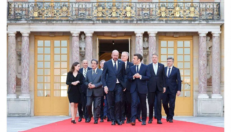 النمو الاقتصادي يقترب من الصفر في منطقة اليورو