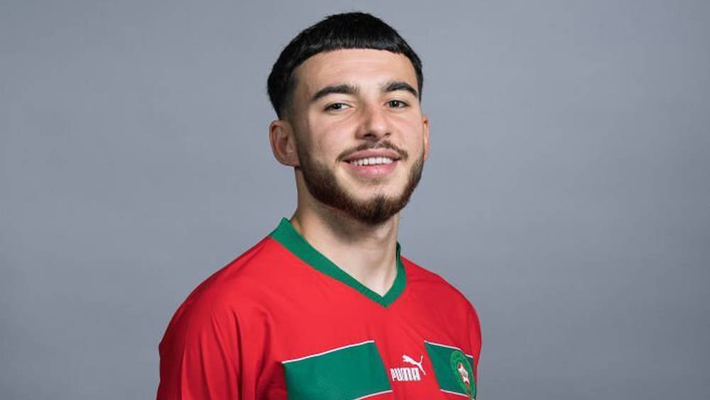 ليستر سيتي يسعى للتعاقد مع إلياس الشاعر