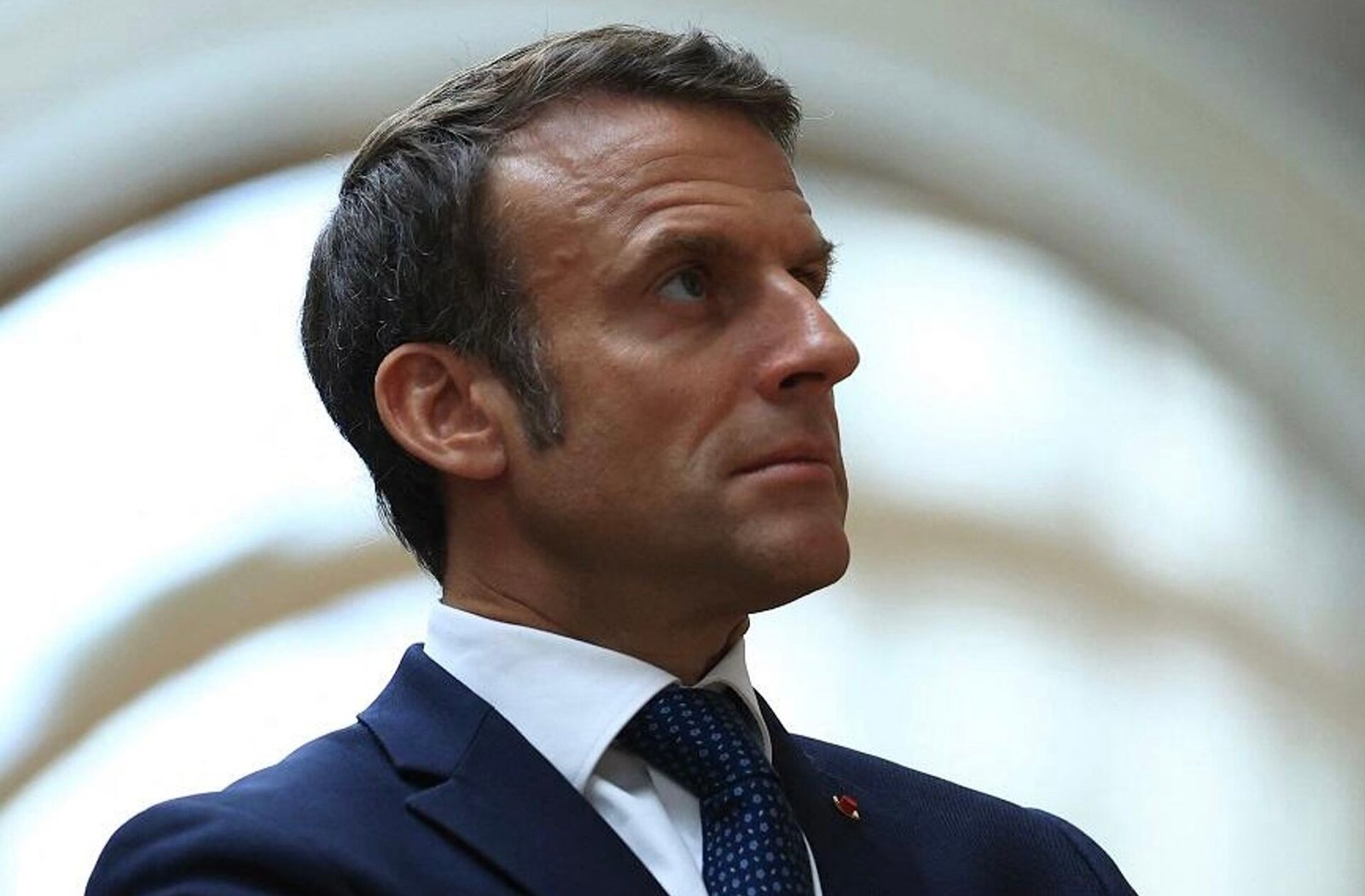 تحقيق برلماني يشير إلى العلاقة “المبهمة” بين ماكرون و”أوبر”