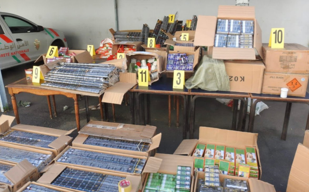 البيضاء .. حجز 86400 وحدة من الشهب النارية والمفرقعات