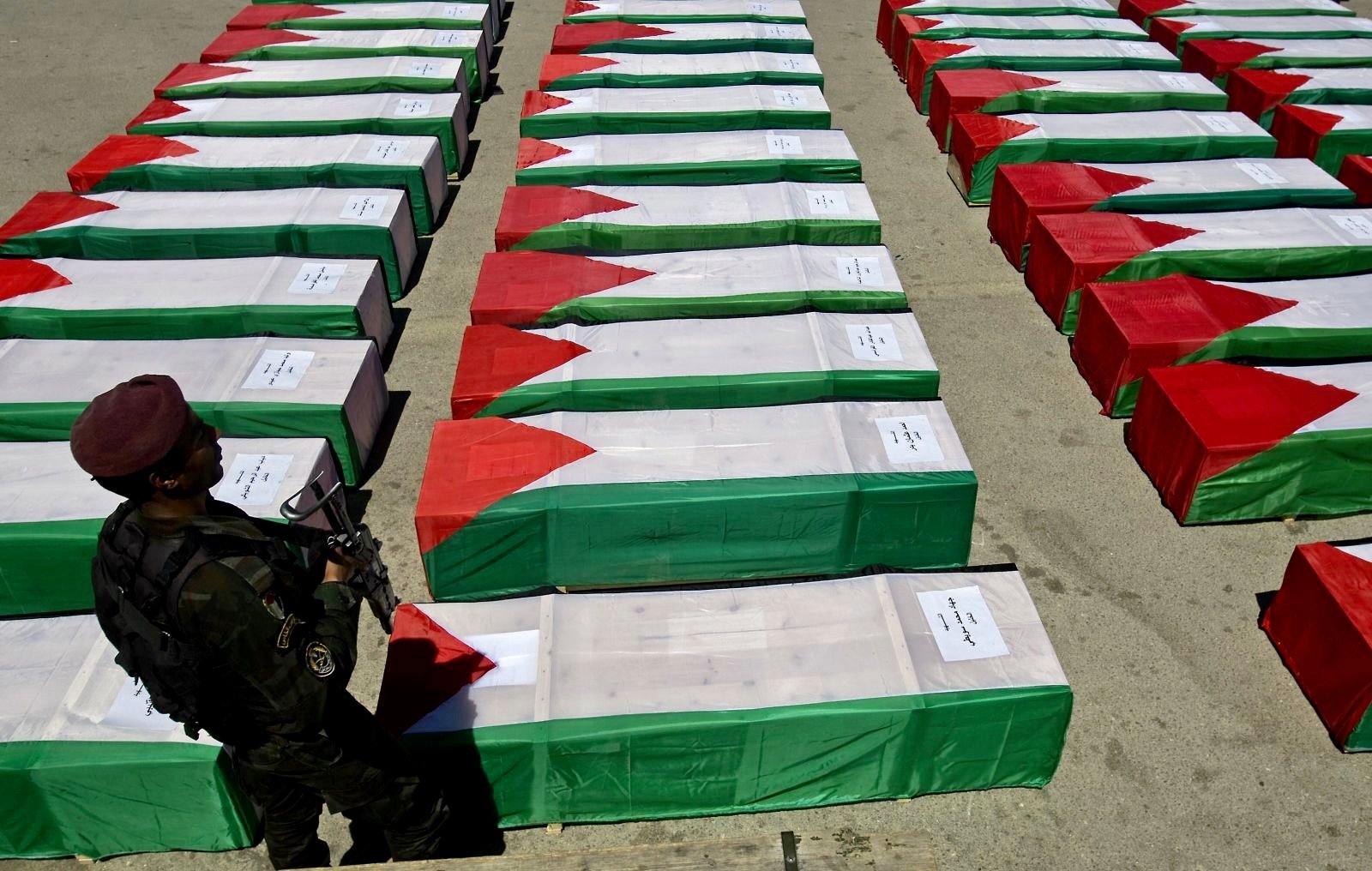 إسرائيل تواصل احتجاز جثامين أسرى فلسطينيين