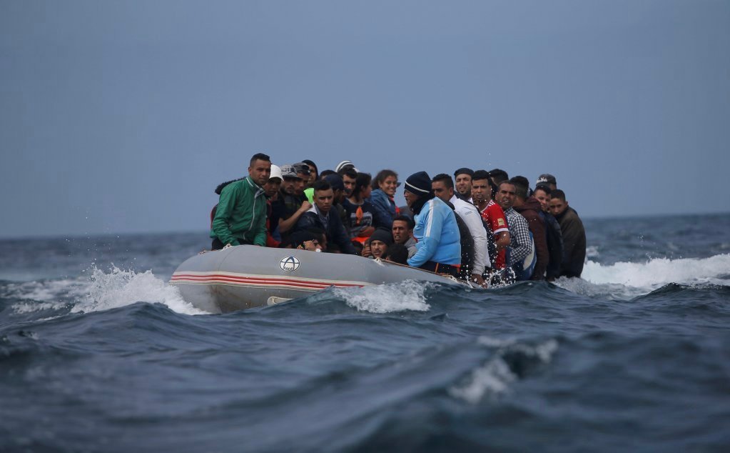 خفر السواحل الإسباني يبحث عن 200 مهاجر فُقدوا في المحيط الأطلسي
