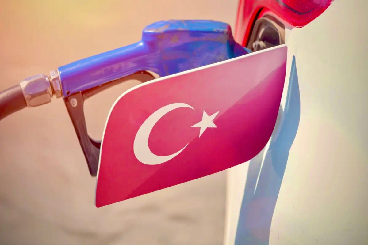 تركيا ترفع ضريبة الوقود لمواجهة عجز الميزانية
