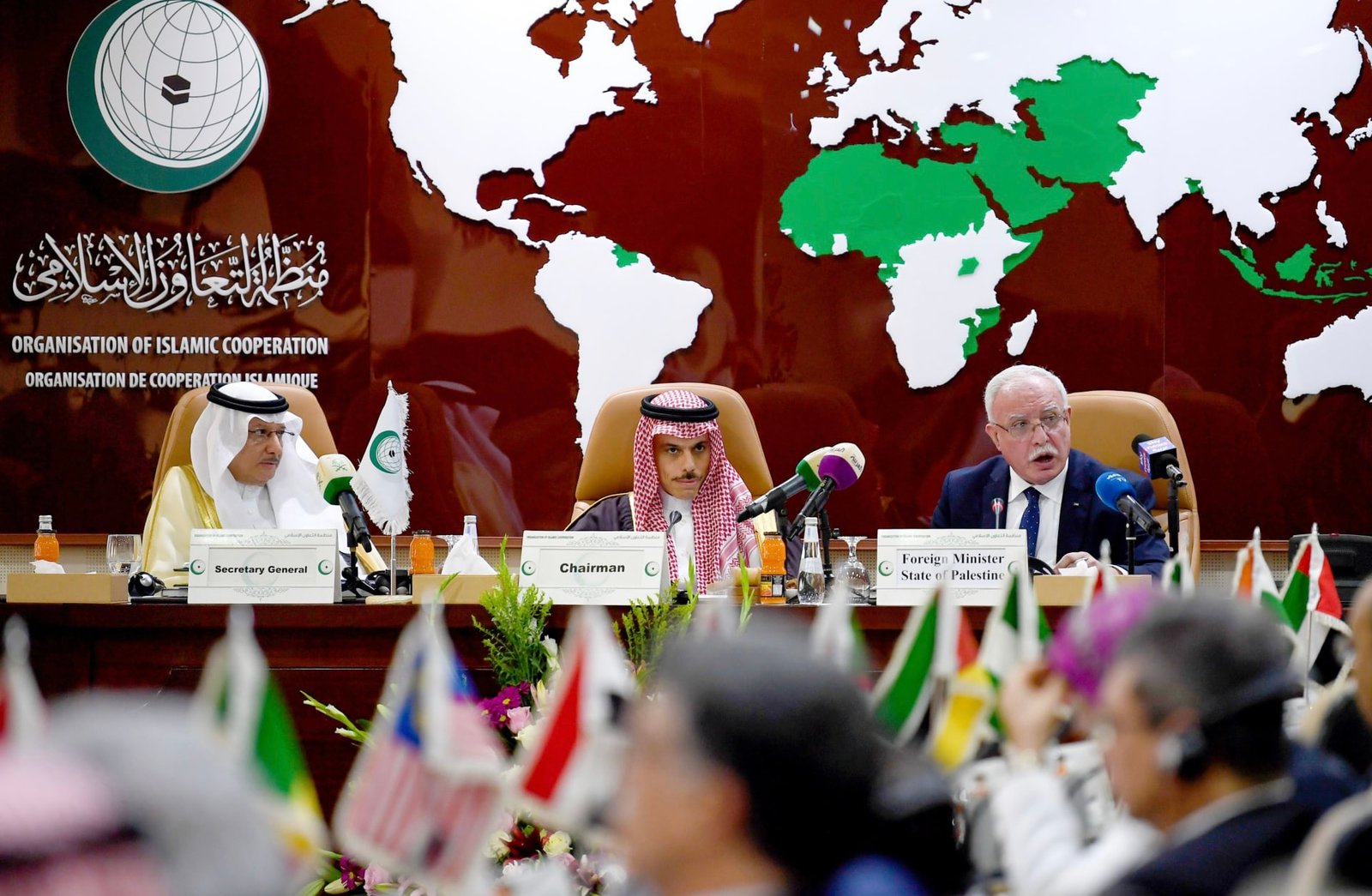 منظمة التعاون الإسلامي تدين الاعتداء على قدسية المصحف الشريف