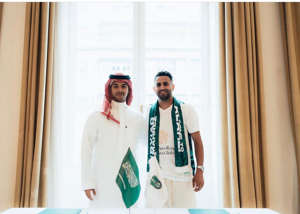 الاهلي السعودي يضم محرز من مانشستر سيتي