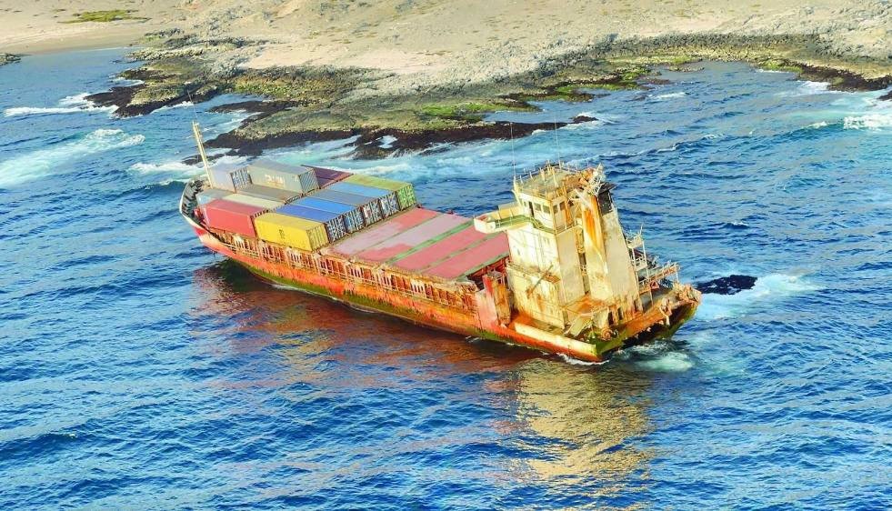 البيضاء .. توقيف 13 شخصا لسرقة منقولات باخرة