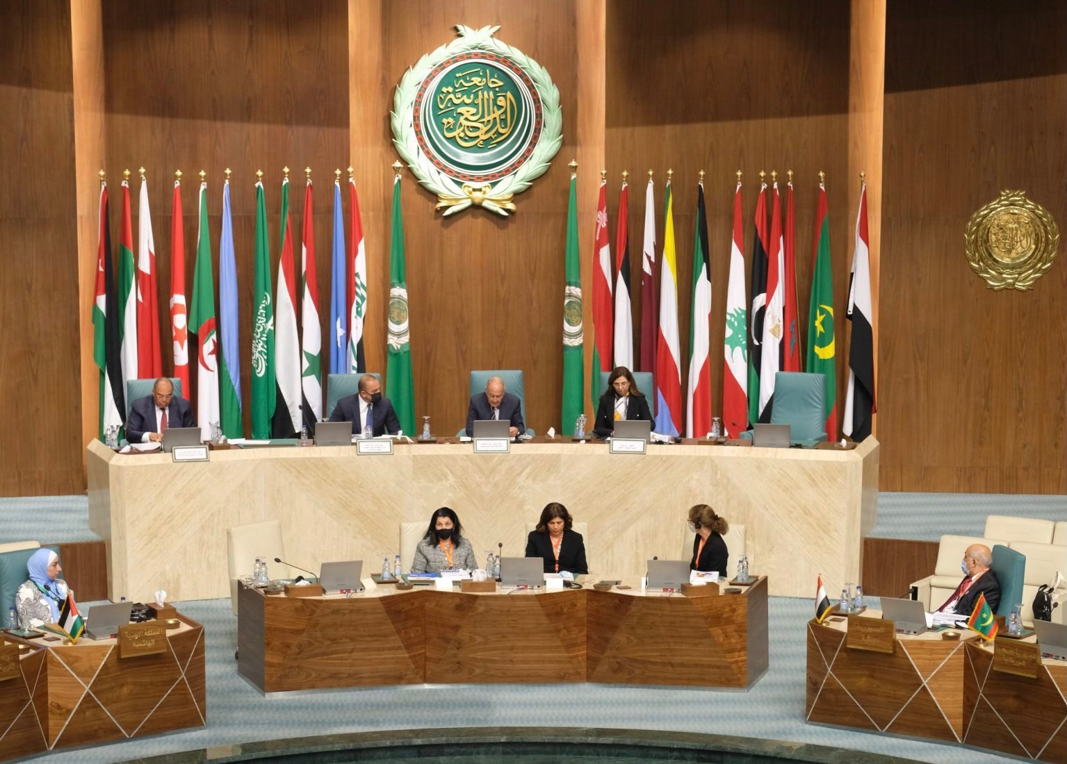 البرلمان العربي يطالب نظيره الأوروبي بإصدار تشريع ملزم يجرم ازدراء الأديان