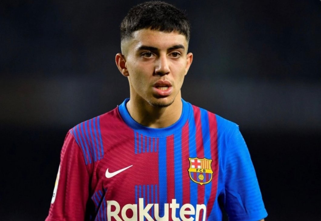 فياريال يعلن عن ضم أخوماش