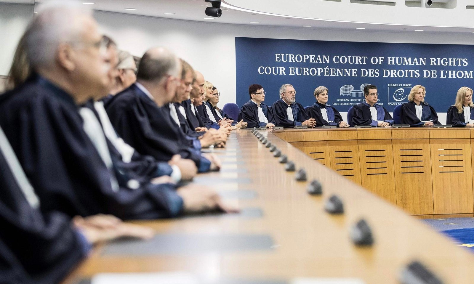 المحكمة الأوروبية لحقوق الإنسان تدين فرنسا بسبب ظروف إحتجاز السجناء