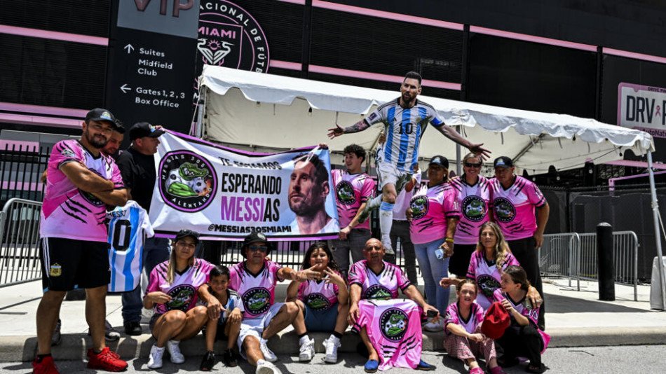 ميسي يصل الى فلوريدا قبل التوقيع لإنتر ميامي