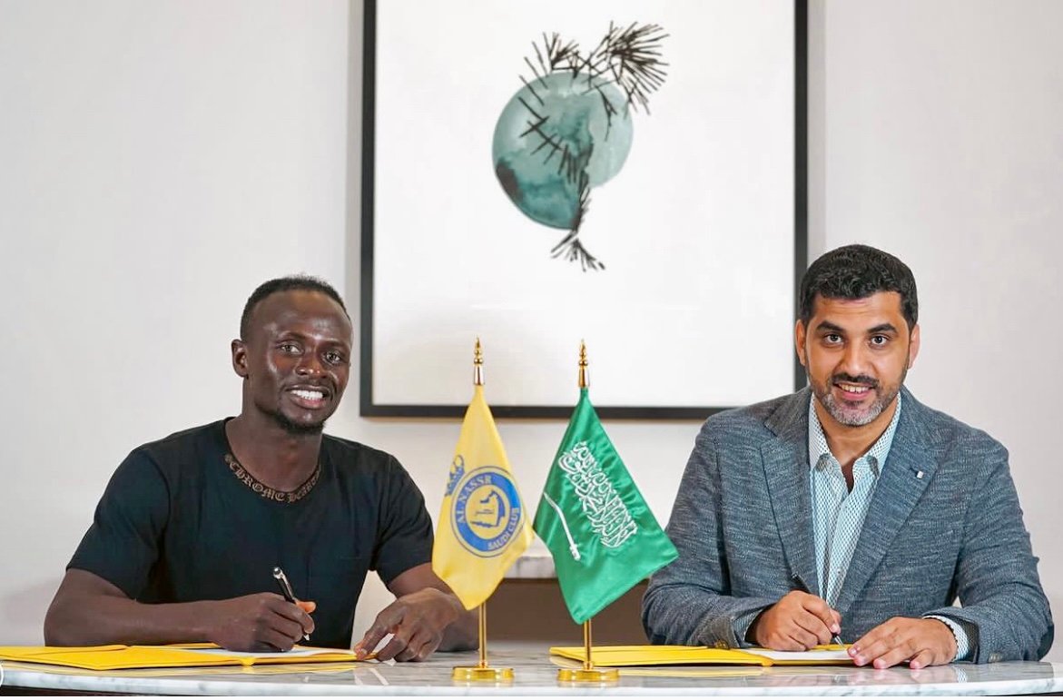 رسميا .. النصر السعودي يعلن ضمه لماني