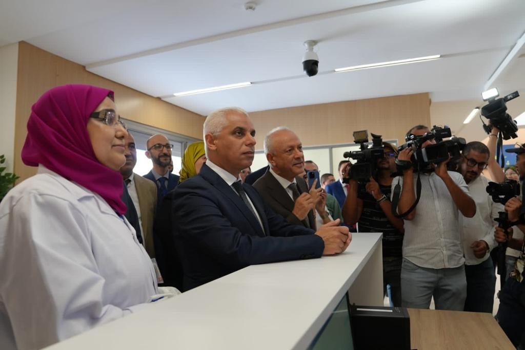 ٱيت الطالب يعطي انطلاقة خدمات 7 مراكز صحية حضرية بجهة طنجة تطوان الحسيمة