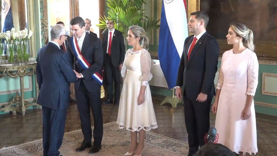 الطالبي العلمي يمثل صاحب الجلالة في حفل تنصيب الرئيس الباراغوياني الجديد