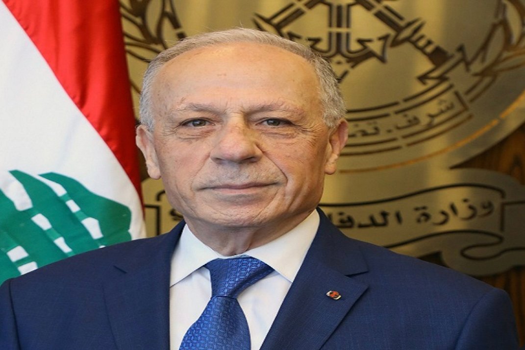 تعرض سيارة وزير الدفاع اللبناني لإطلاق نار