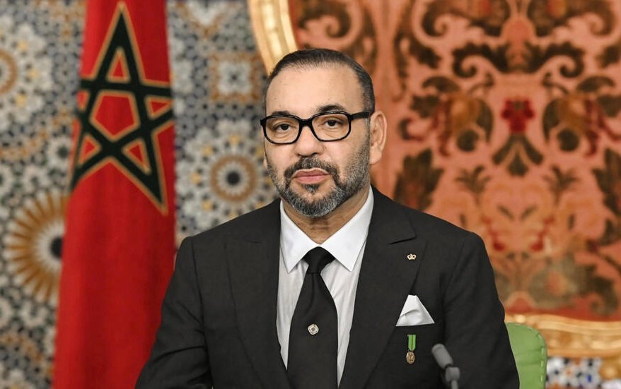 الملك يعزي أسرة المرحومة السيدة ليلى