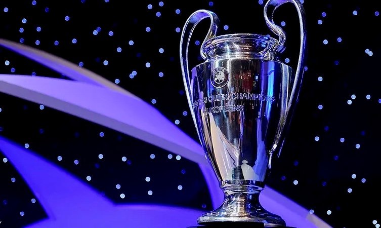 قرعة أبطال أوروبا.. مجموعات سهلة للكبار وصادمة لسان جرمان