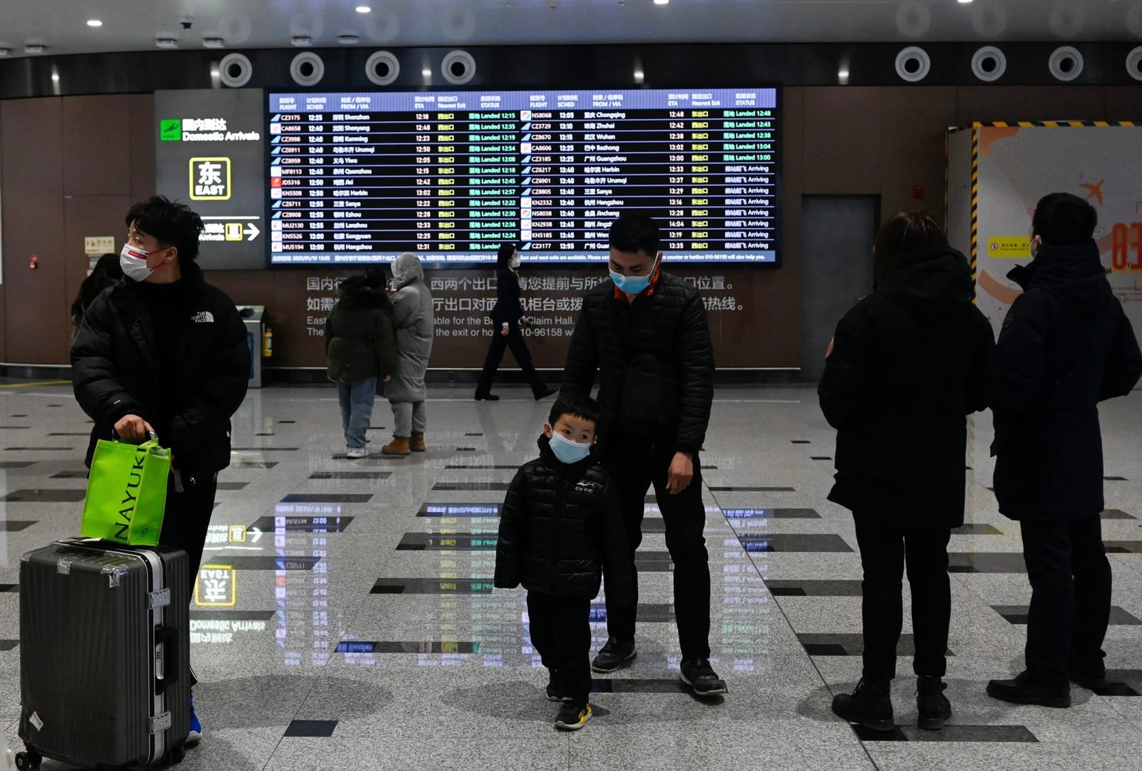 الصين تعلن تخفيف شروط التأشيرات والإقامة