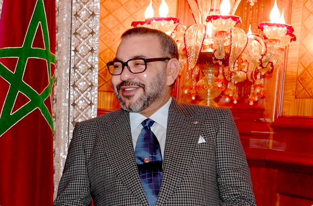 الملك يهنىء رئيسة جمهورية سنغافورة