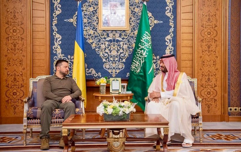 انطلاق محادثات الأزمة الأوكرانية في جدة