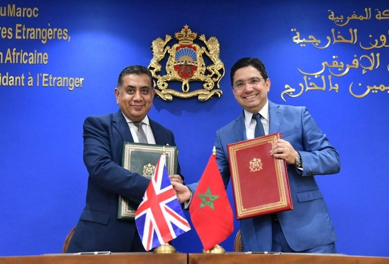 ناصر بوريطة يتباحث مع وزير الدولة البريطاني للشرق الأوسط