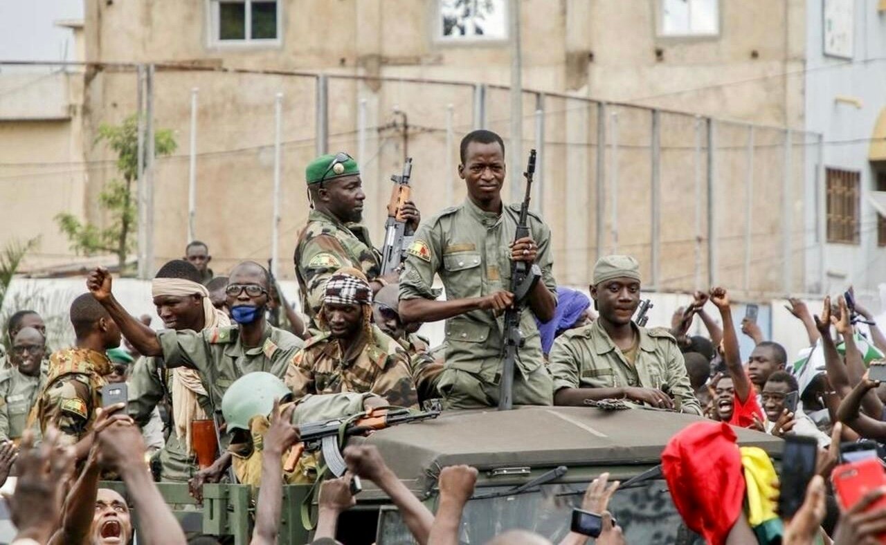 العسكريون في مالي يعلنون تأجيل الانتخابات الرئاسية