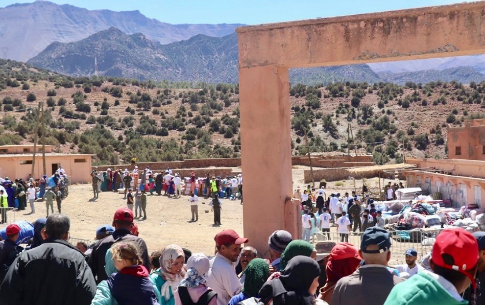 أكثر من 1600 شخص يستفيدون من قافلة طبية بأزيلال