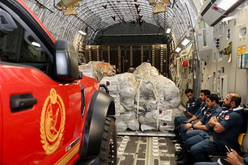 الملك يبعث برقية شكر وامتنان إلى قائد مجموعة الإنقاذ القطرية