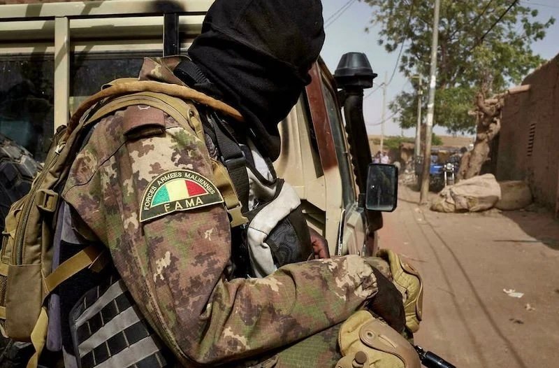 هجوم إرهابي يودي بحياة طفل وسط مالي