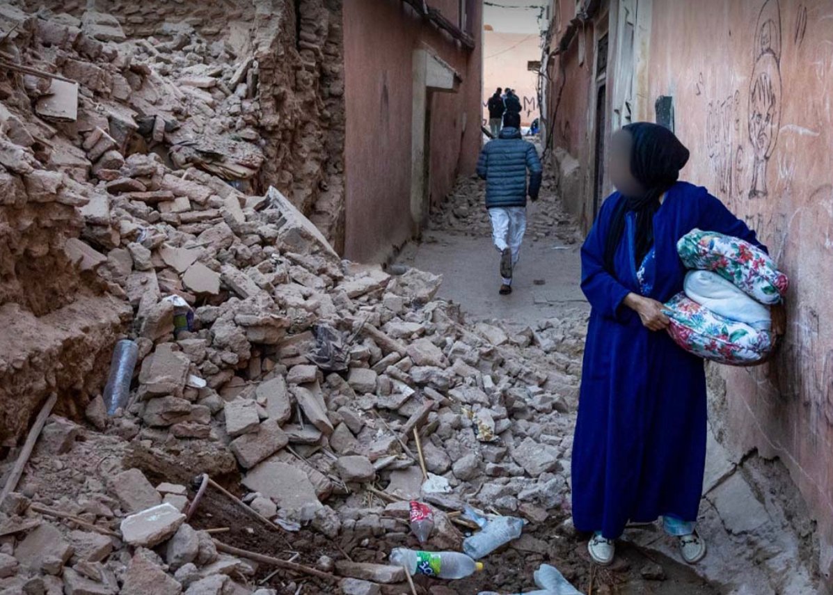 وزارة الداخلية تعلن إرتفاع حصيلة ضحايا الزلزال إلى 1037 قتيلا و1204 إصابات