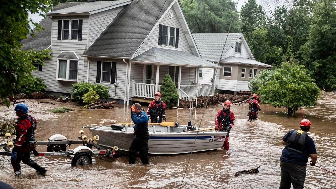 إعلان حالة طوارئ في نيويورك عقب أمطار طوفانية