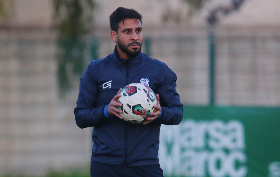 اتحاد طنجة يفسخ عقد محسن متولي