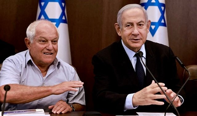 وزير إسرائيلي يصل إلى الرياض في أول زيارة معلنة