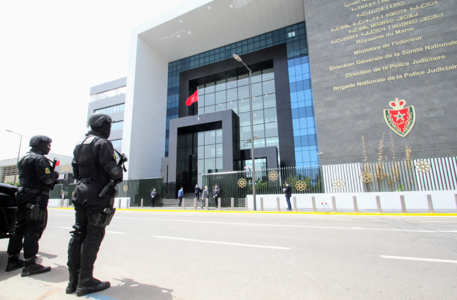 الفرقة الوطنية تُحقق مع مسؤولون مغاربة متورطون في الاستيلاء على ممتلكات بارون مخدرات