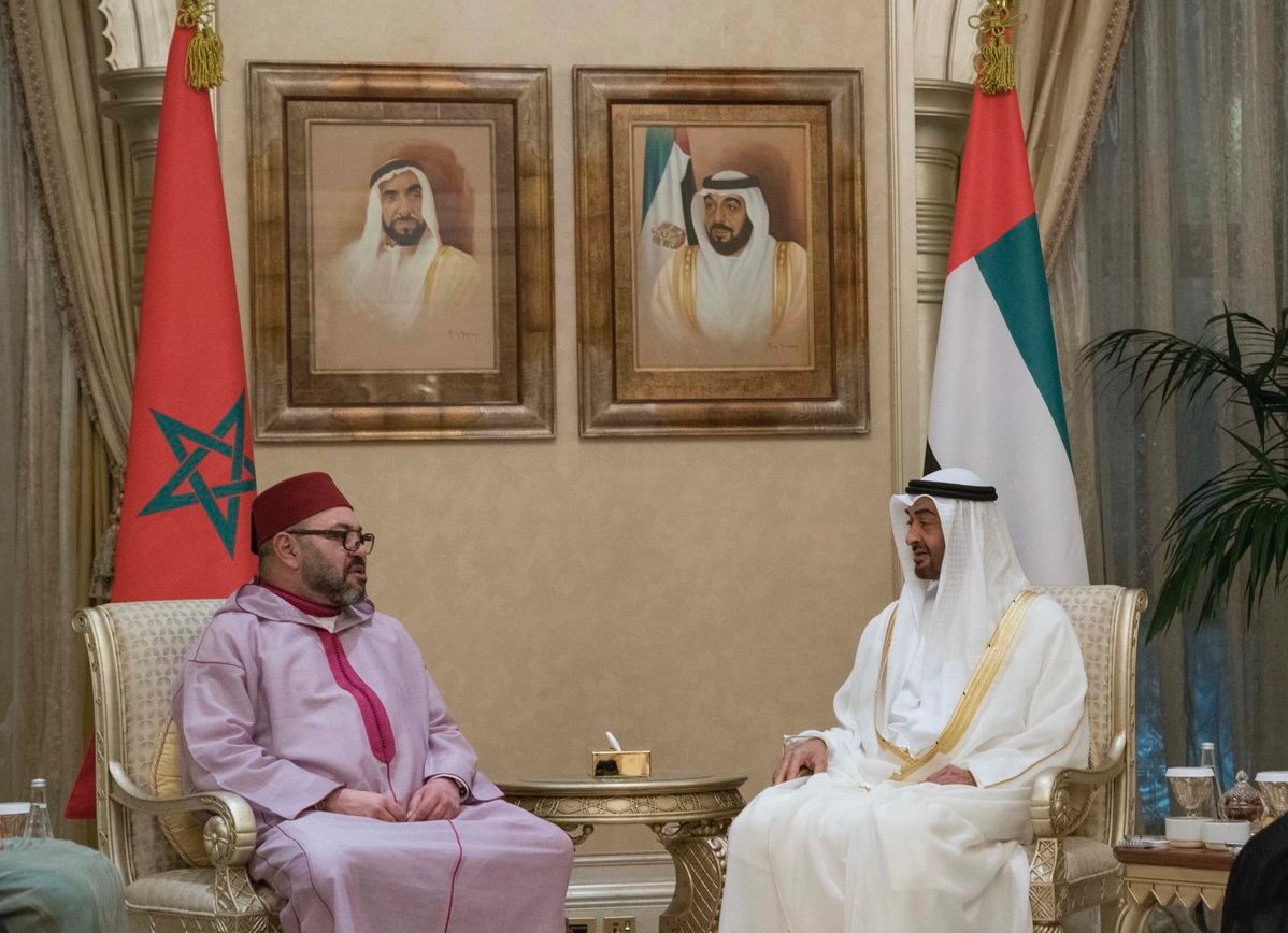 رئيس الإمارات يعزي الملك والشعب المغربي