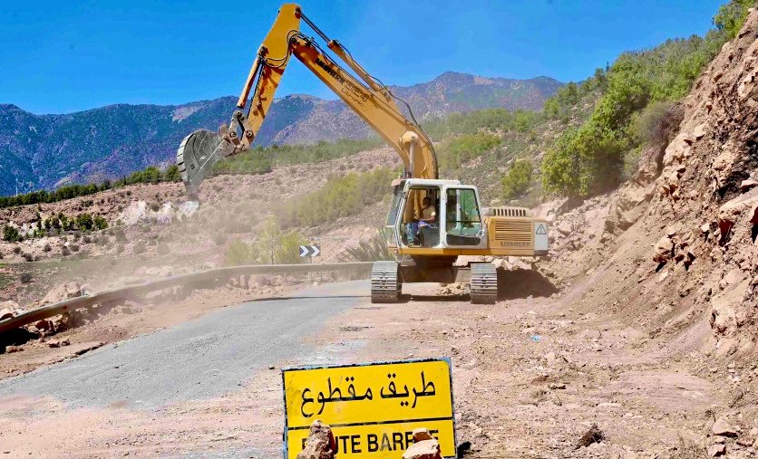 فتح جميع الطرق المصنفة المتضررة في إقليم الحوز