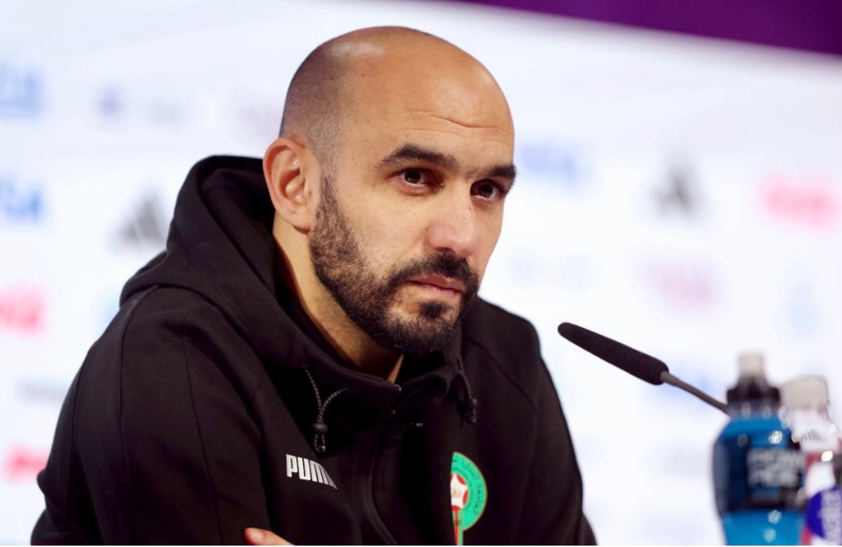 وليد الركراكي يعقد مؤتمرا صحفيا يوم الجمعة