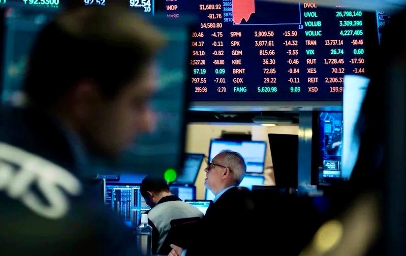 بورصة البيضاء تفتتح التداول على وقع الأحمر