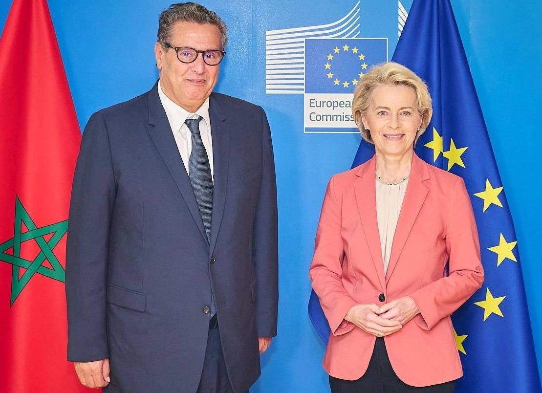 رئيس الحكومة يتباحث ببروكسيل مع رئيسة المفوضية الأوروبية