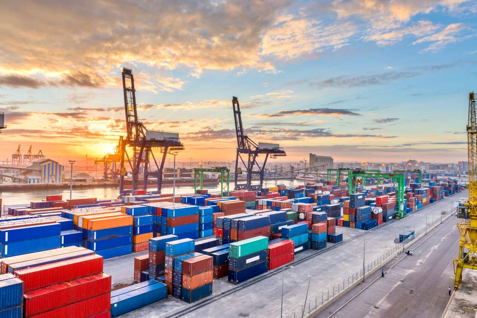 العجز التجاري للمغرب يبلغ 191,8 مليار درهم