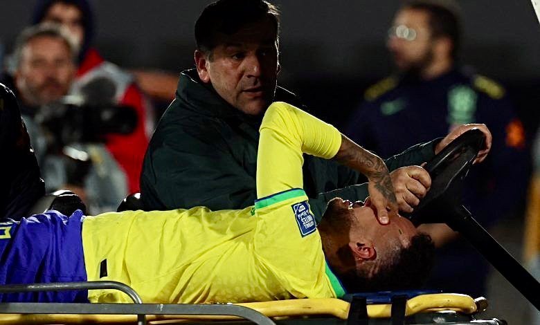 البرازيلي نيمار يعاني مجددا من قطع في الرباط الصليبي