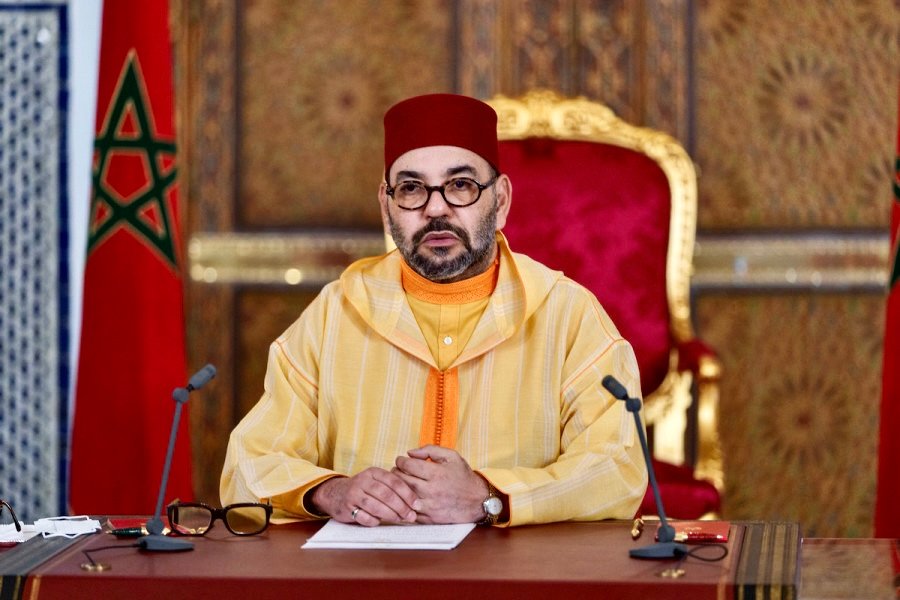 الملك يعزي عاهل البحرين إثر وفاة الشيخة نورة