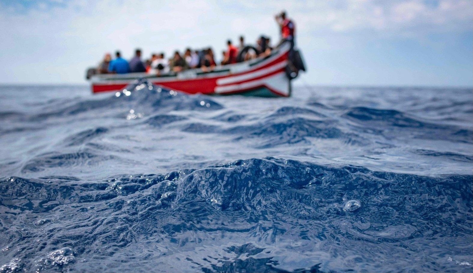 اعتراض قارب يقل 54 مرشحا للهجرة غير الشرعية بـ طانطان