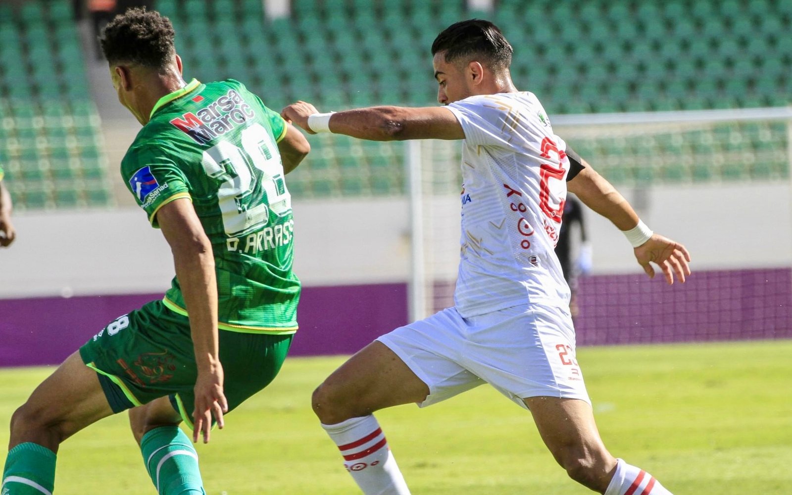 حسنية أكادير يتعادل أمام الرجاء الرياضي