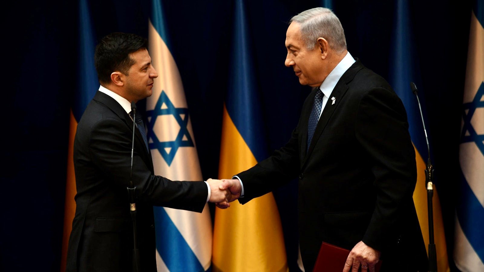 “الوقت غير مناسب”… إسرائيل ترفض زيارة زيلينسكي