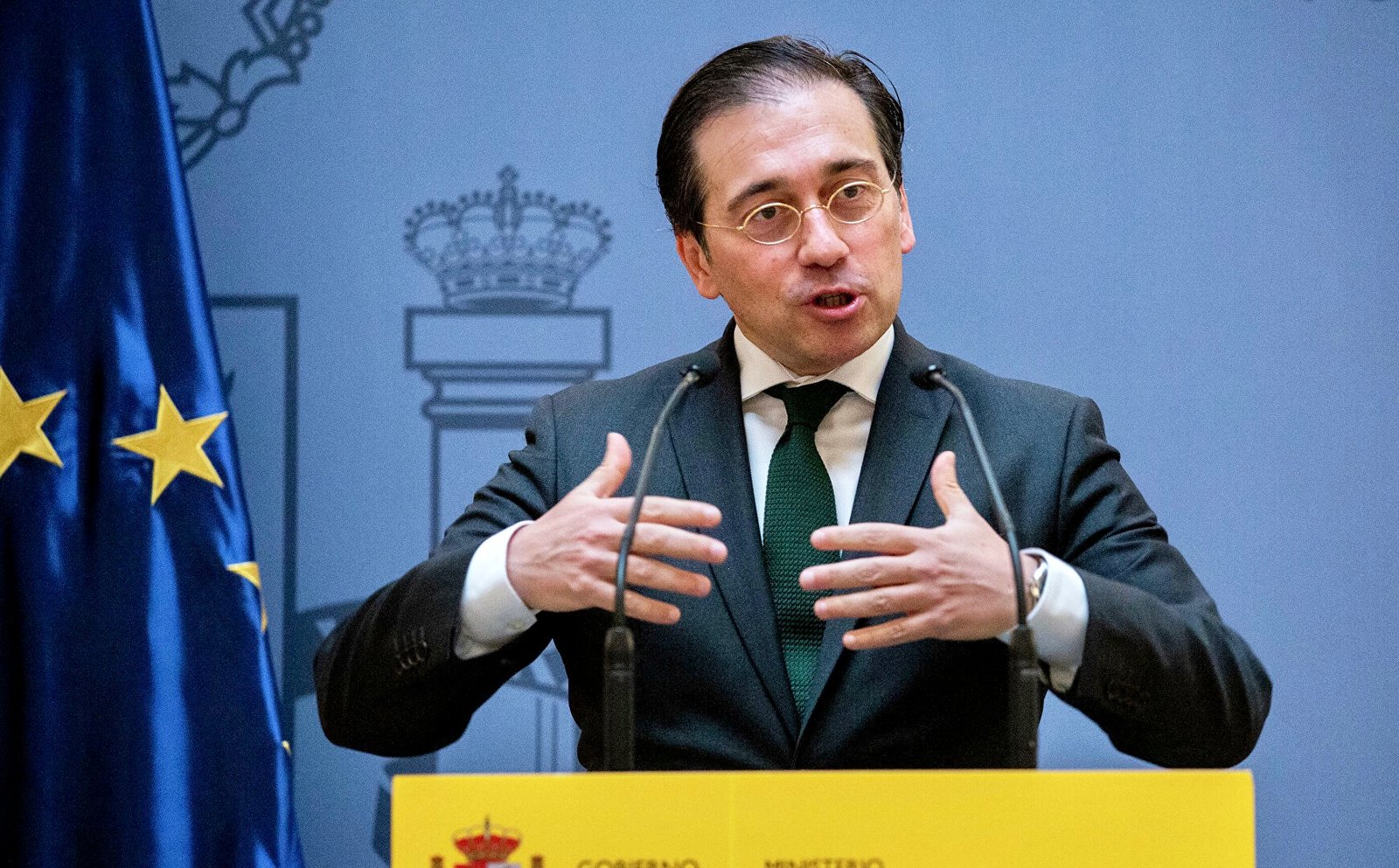 وزارة الخارجية الإسبانية تعارض وقف المساعدات للفلسطينيين