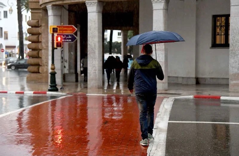 نشرة إنذارية.. هبوب رياح قوية مع تطاير الغبار مرتقبة بعد غد الأحد بعدد من أقاليم المملكة