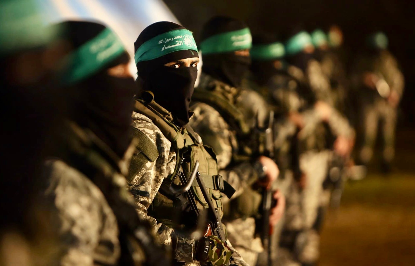 حماس تتعهد بالإفراج عن رهائن أجانب “خلال الأيام القادمة”