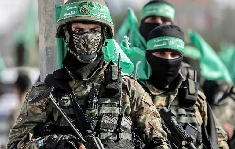 حماس تقترب من الموافقة على تمديد الهدنة ليومين أو أربعة أيام