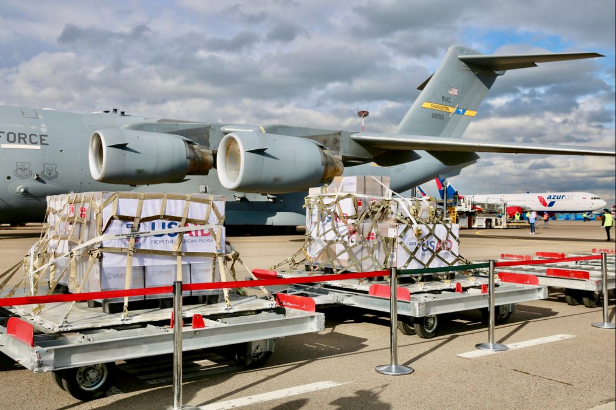 3 طائرات أمريكية تنقل مساعدات إلى غزة