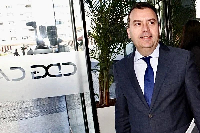 هَا بْشحالْ حْكمُو على مدير “صندوق الإيداع” وآخرون بتهم تبديد أموال عمومية